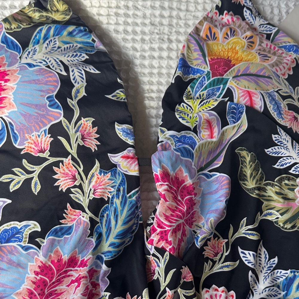 Apt 9 Floral Halter One-Piece Swimsuit - Size Large NWT - Picture 2 of 12